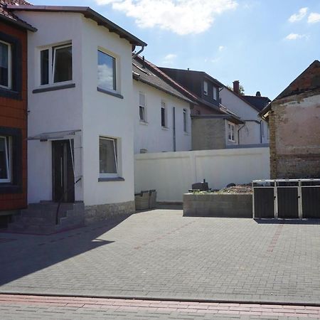 Aussergewoehnliche Dachgeschosswohnung Königslutter am Elm Exterior foto